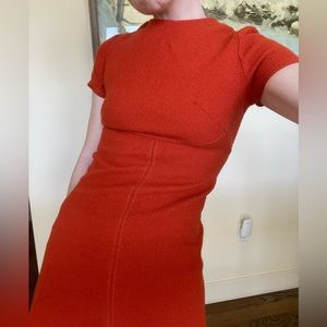 Perfect spring dress: Vintage 100% wool knee-length coral dress with cap sleeves